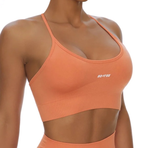 Oh Polly Other - BOANDTEE Seamless Sports Bra In Focus Peach